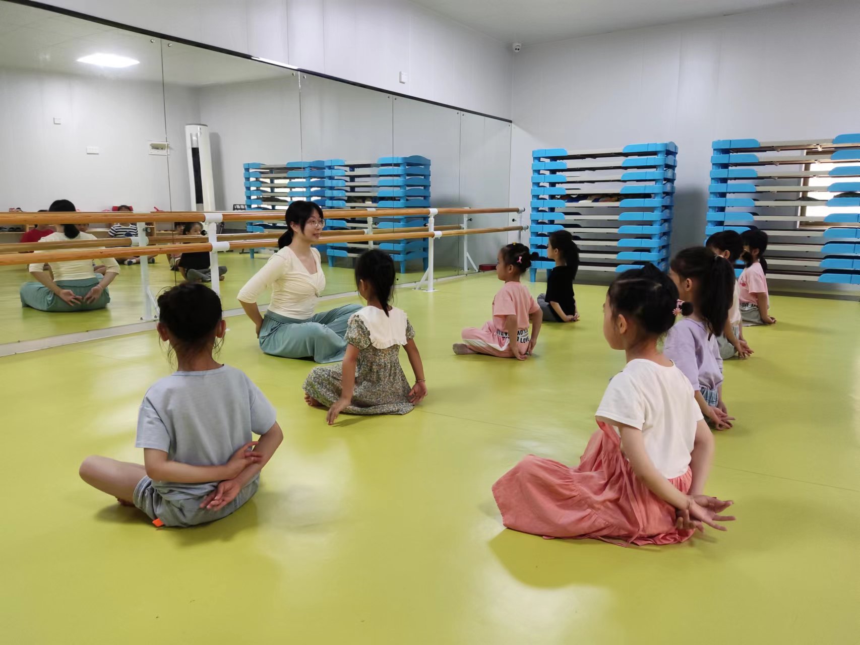 微信图片_20220607144810.jpg 微信图片_20220607144810.jpg